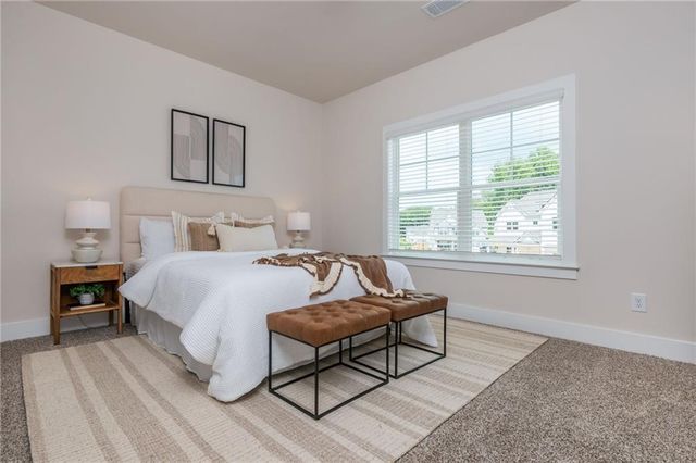 5552 Keswick Drive, Flowery Branch, GA 30542
