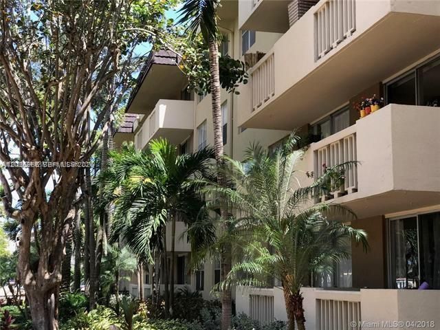 1800 Sans Souci Boulevard 408, North Miami, FL 33181