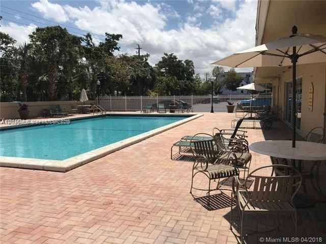 1800 Sans Souci Boulevard 408, North Miami, FL 33181