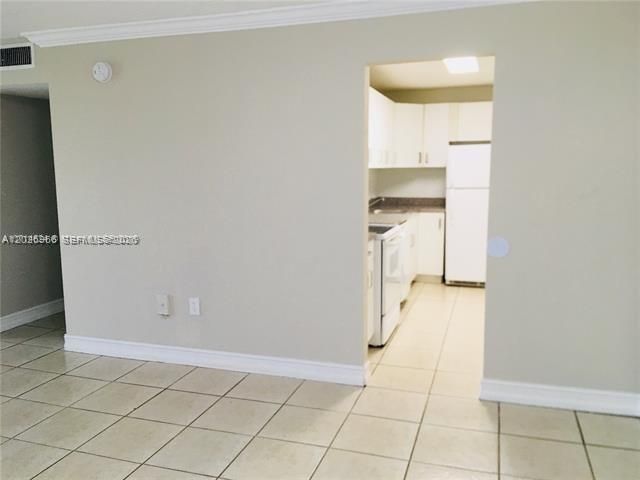 1800 Sans Souci Boulevard 408, North Miami, FL 33181