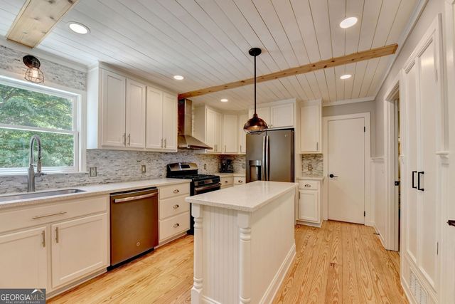 3795 Sinclair Shores Road, Cumming, GA 30041