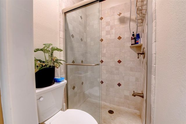 2300 Augusta Drive 29, Houston, TX 77057