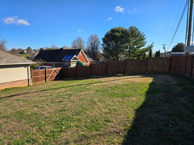 4174 Oak Hill Road, Somerset, KY 42503