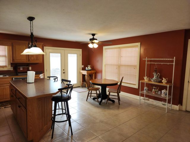 4174 Oak Hill Road, Somerset, KY 42503