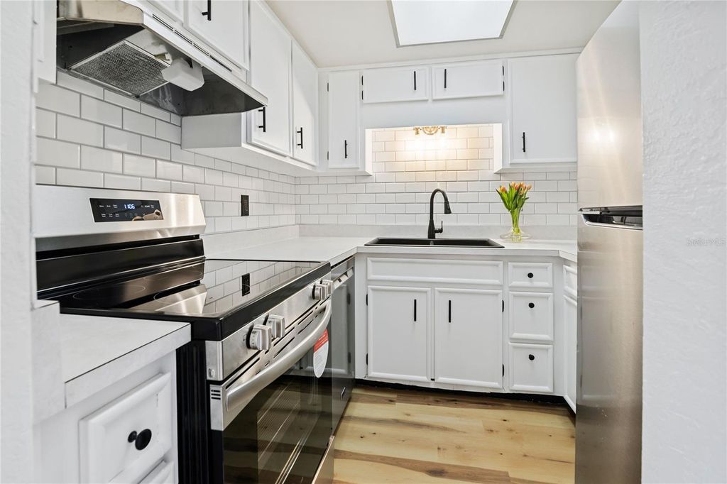 Image 15 of property listing at 3800 SAXON DRIVE C52, New Smyrna Beach, FL 32169