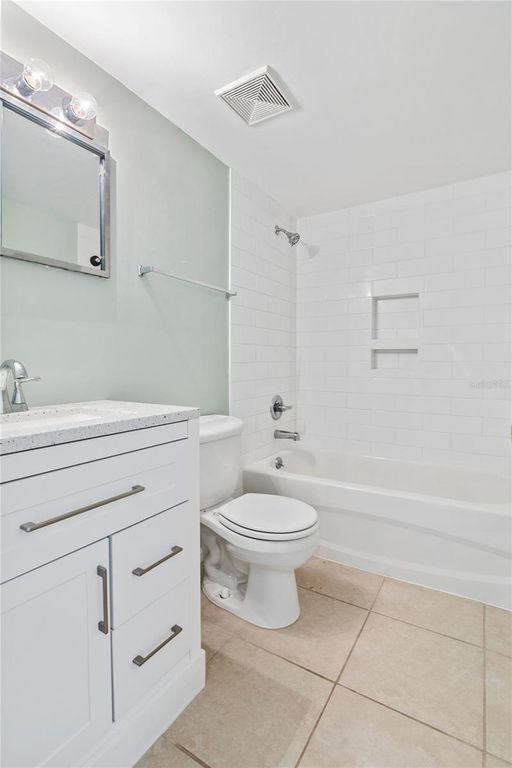 Image 10 of property listing at 3800 SAXON DRIVE C52, New Smyrna Beach, FL 32169