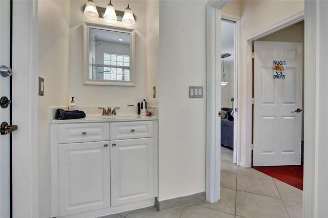 4070 Sanderling Lane, Weston, FL 33331