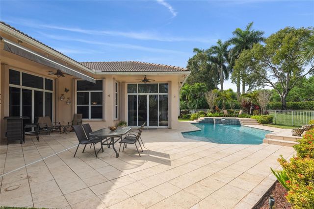 4070 Sanderling Lane, Weston, FL 33331