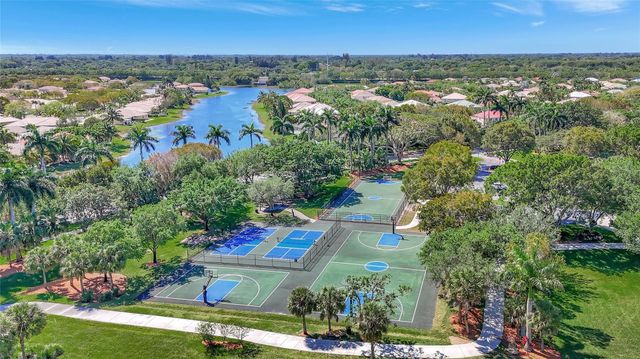 4070 Sanderling Lane, Weston, FL 33331