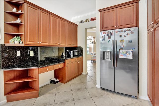 4070 Sanderling Lane, Weston, FL 33331