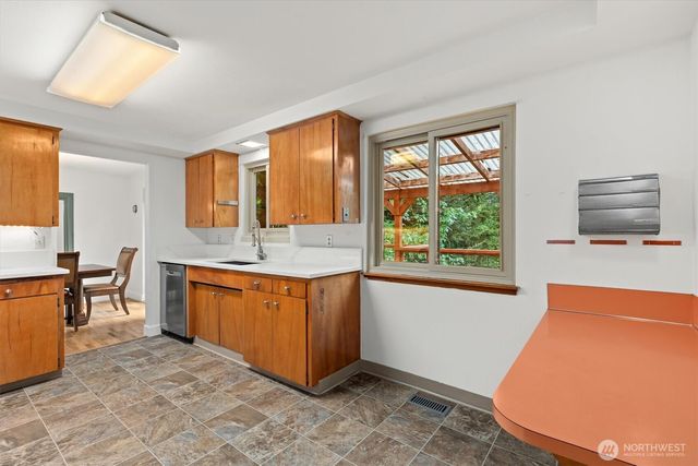 510 Frederick Street NE, Olympia, WA 98506
