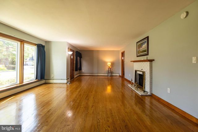 5 ORCHARD CIRCLE, Greencastle, PA 17225