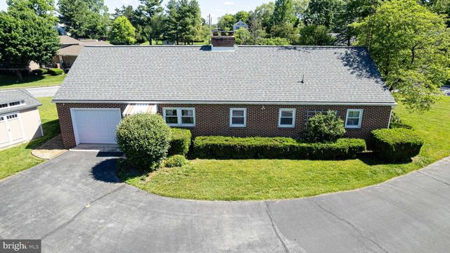 5 ORCHARD CIRCLE, Greencastle, PA 17225