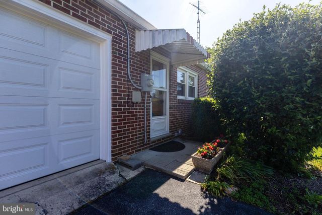 5 ORCHARD CIRCLE, Greencastle, PA 17225