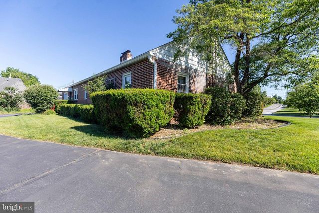 5 ORCHARD CIRCLE, Greencastle, PA 17225