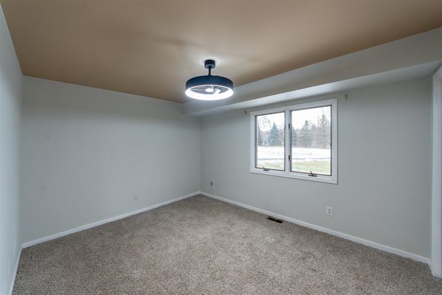 46105 W Seven Mile Road, Northville, MI 48167