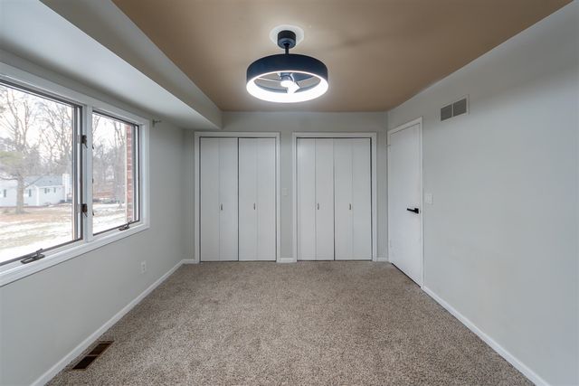 46105 W Seven Mile Road, Northville, MI 48167