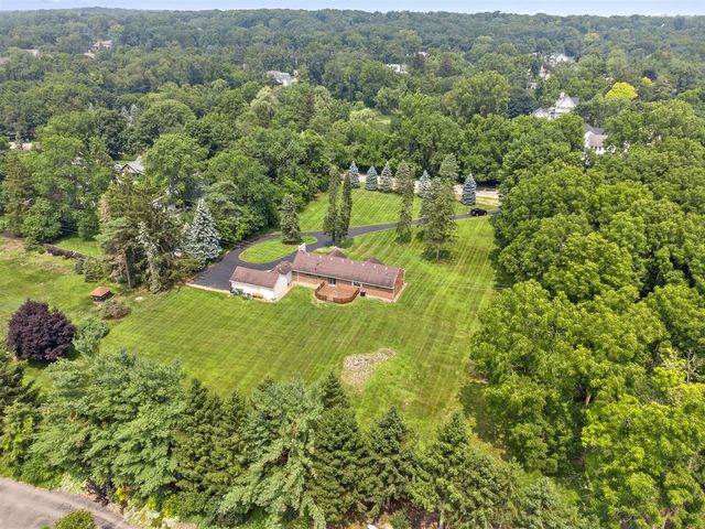 46105 W Seven Mile Road, Northville, MI 48167