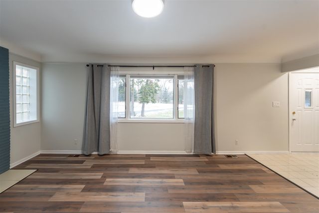 46105 W Seven Mile Road, Northville, MI 48167