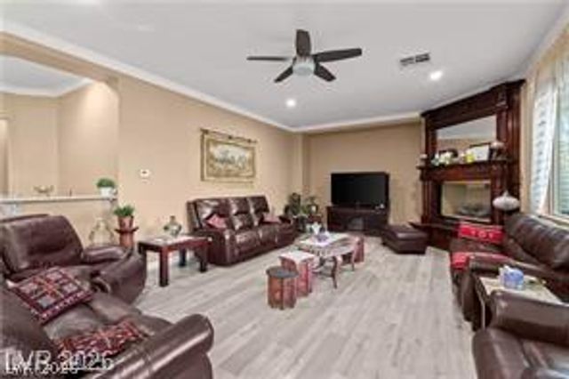 10234 Renae Nicole Court, Las Vegas, NV 89183