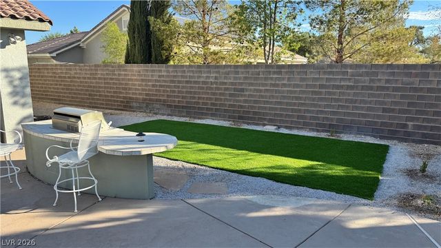 10234 Renae Nicole Court, Las Vegas, NV 89183
