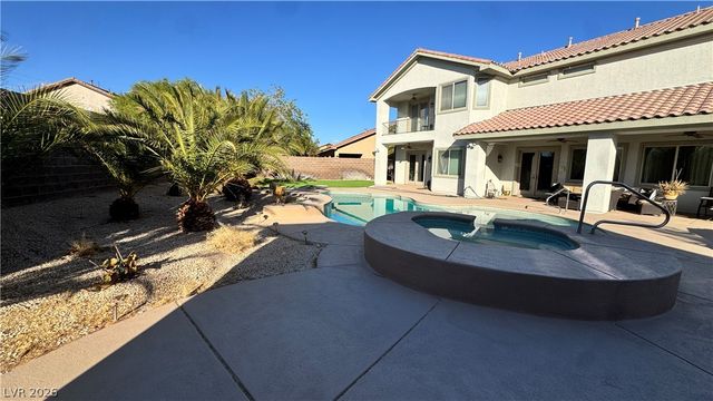 10234 Renae Nicole Court, Las Vegas, NV 89183