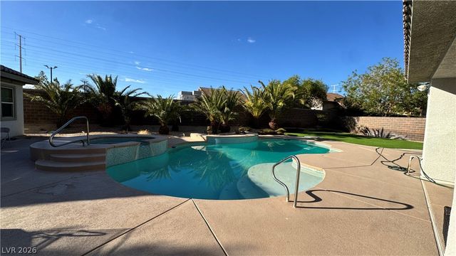 10234 Renae Nicole Court, Las Vegas, NV 89183