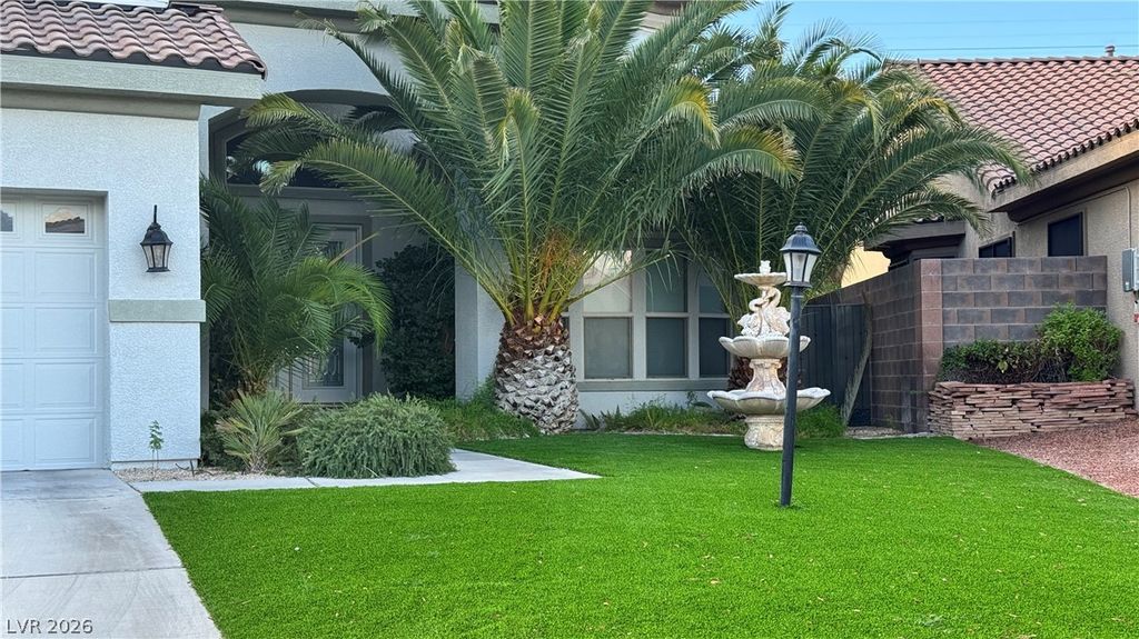 10234 Renae Nicole Court, Las Vegas, NV 89183 — photo 2