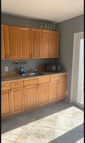 2212 SE 4th Avenue, Fort Lauderdale, FL 33316