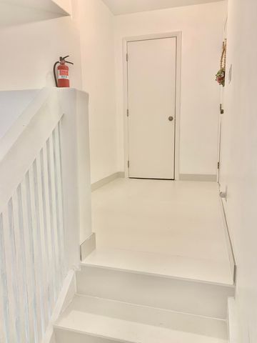 2212 SE 4th Avenue, Fort Lauderdale, FL 33316