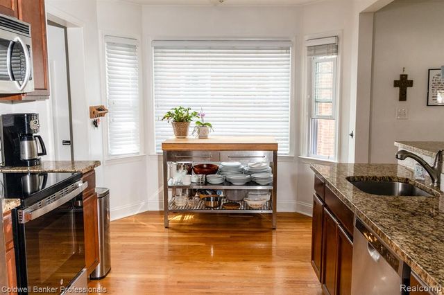 1797 Allard Avenue, Grosse Pointe, MI 48236