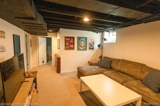 1797 Allard Avenue, Grosse Pointe, MI 48236