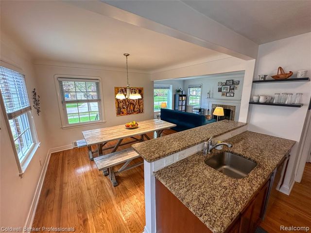 1797 Allard Avenue, Grosse Pointe, MI 48236