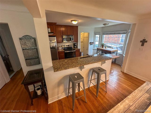 1797 Allard Avenue, Grosse Pointe, MI 48236