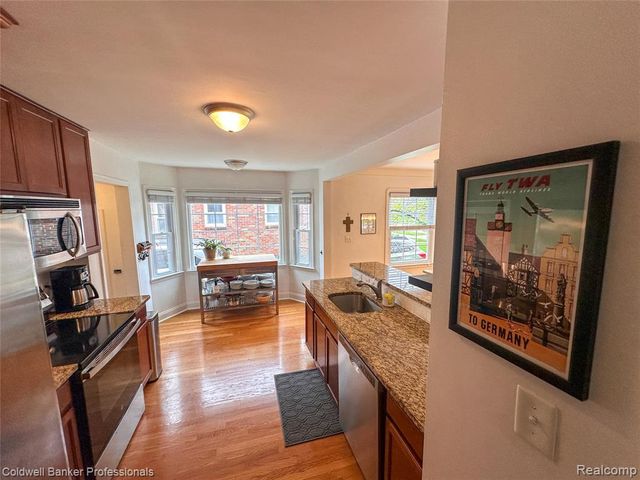 1797 Allard Avenue, Grosse Pointe, MI 48236