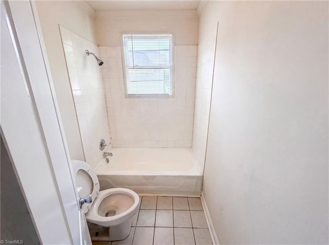 920 Elm Street, Burlington, NC 27217