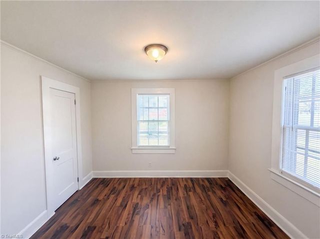 920 Elm Street, Burlington, NC 27217