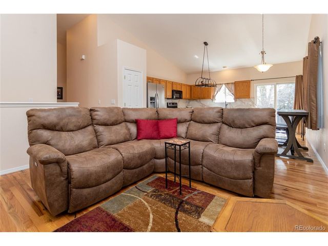 1676 Pinon Glen Cir, Colorado Springs, CO 80919