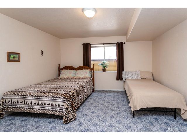 1676 Pinon Glen Cir, Colorado Springs, CO 80919