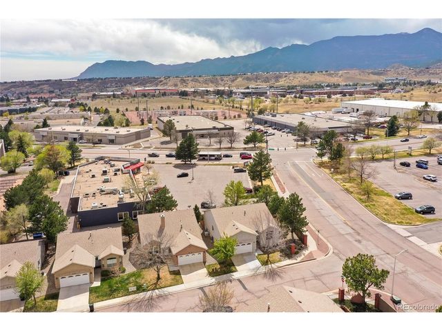 1676 Pinon Glen Cir, Colorado Springs, CO 80919