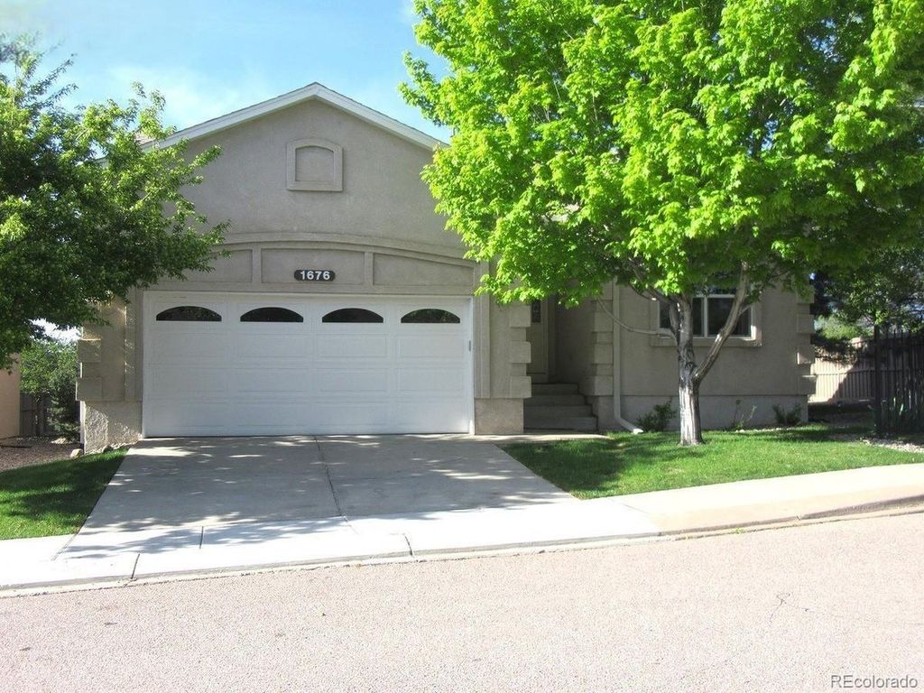 1676 Pinon Glen Cir, Colorado Springs, CO 80919