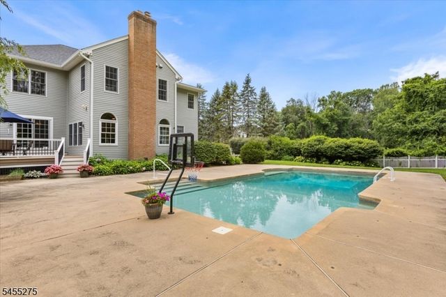 6 Prides Xing, Sparta Twp., NJ 07871