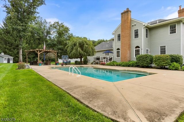 6 Prides Xing, Sparta Twp., NJ 07871