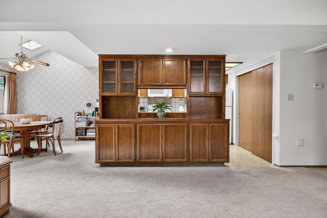 30 Park Place Ct, Sacramento, CA 95831