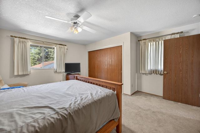 30 Park Place Ct, Sacramento, CA 95831