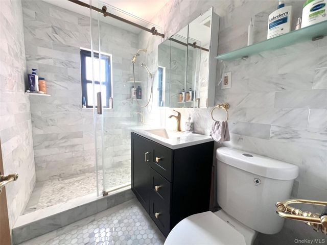 2561 Eastchester Road, Bronx, NY 10469