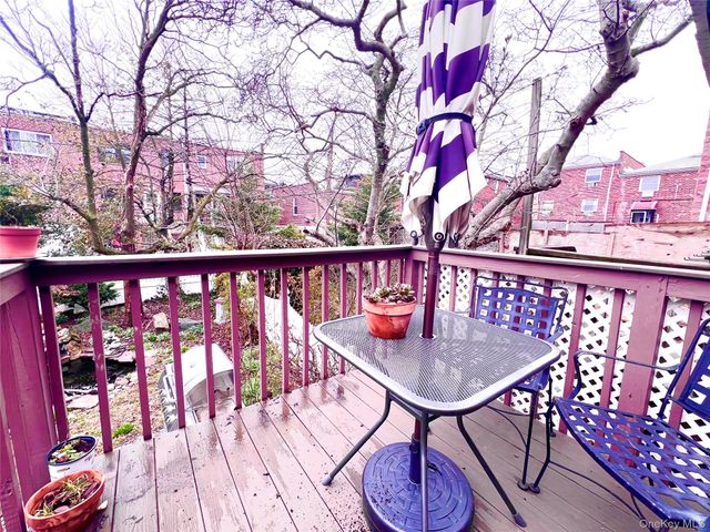 2561 Eastchester Road, Bronx, NY 10469