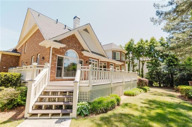 8020 Royal Saint Georges Lane, Duluth, GA 30097
