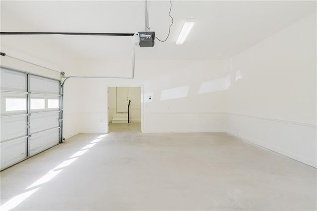 8020 Royal Saint Georges Lane, Duluth, GA 30097