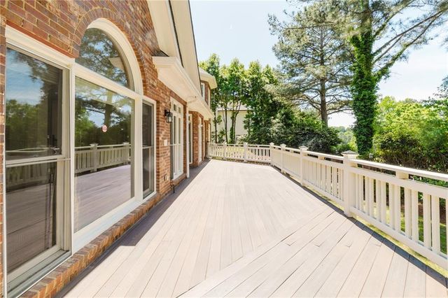 8020 Royal Saint Georges Lane, Duluth, GA 30097